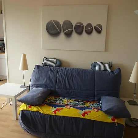 Apartment Avec Vue Sur A Granville. A 3 Min